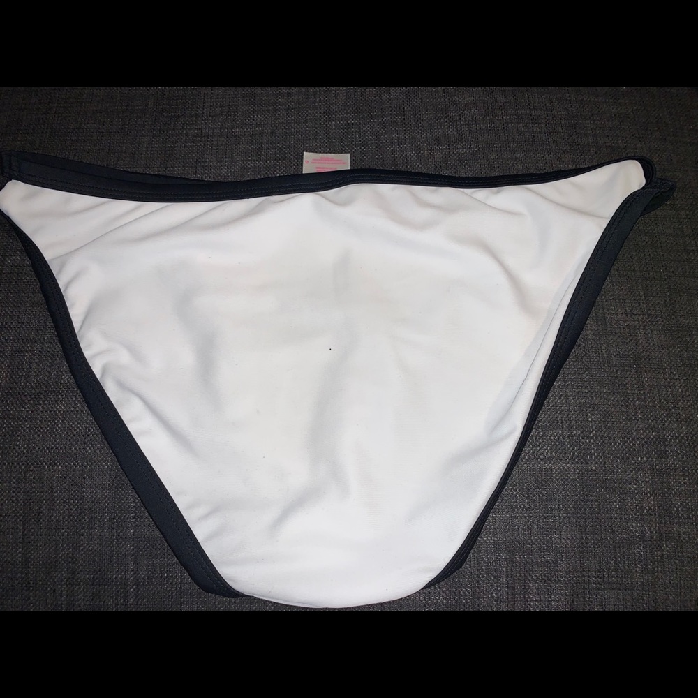 Black and white bathing suit bottoms